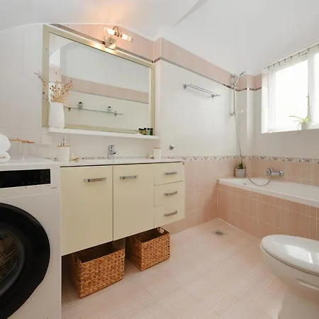 Aurum Syros Apartment